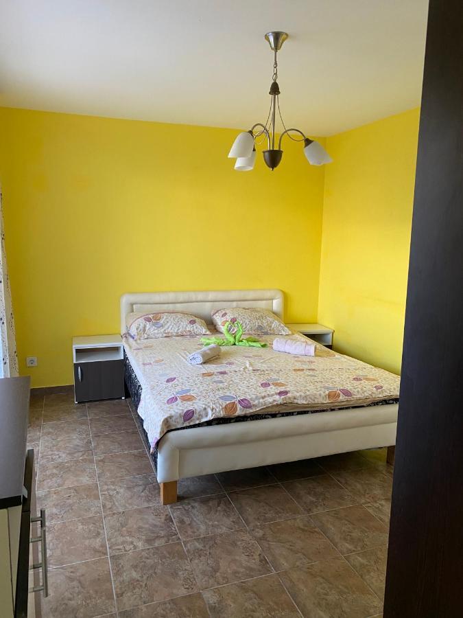 Villa Leona Palushaj Doni Štoj Eksteriør billede