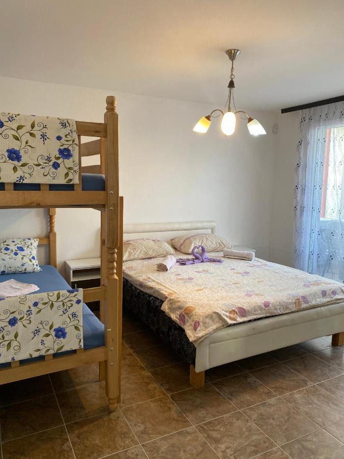 Villa Leona Palushaj Doni Štoj Eksteriør billede