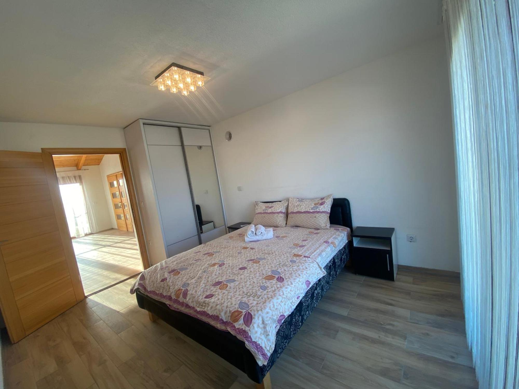 Villa Leona Palushaj Doni Štoj Eksteriør billede